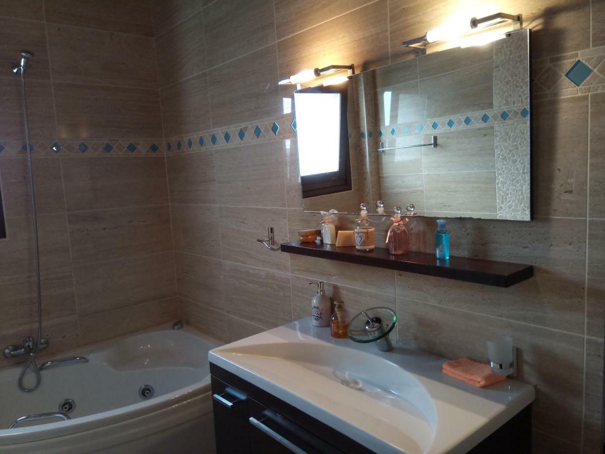 Luxury Villa Thea Volos Bagian luar foto